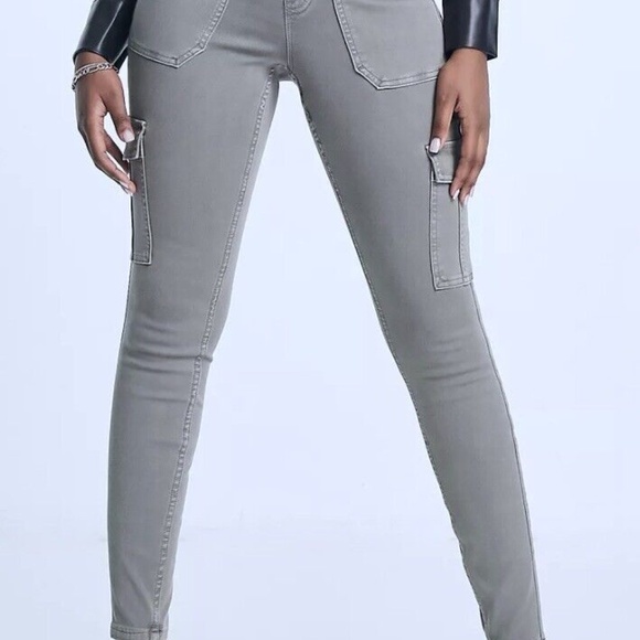 SPANX Stretch Twill Crystal Grey Cargo Tummy Shaping Ankle Pants Womens XS - Picture 5 of 7